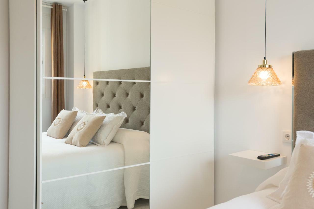 Stunning Spacious City Apartment With Free Parking Málaga Exterior foto
